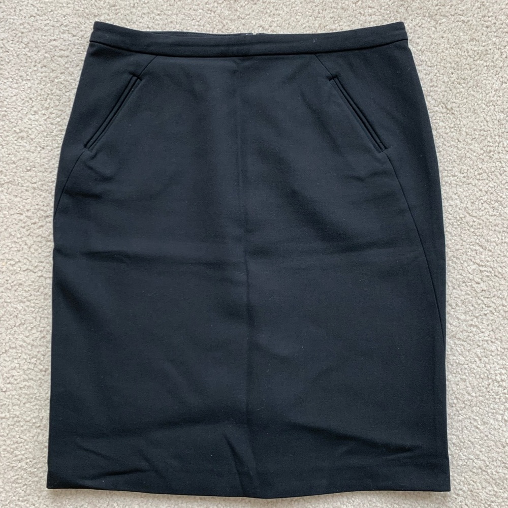 Classic banana republic pencil skirt